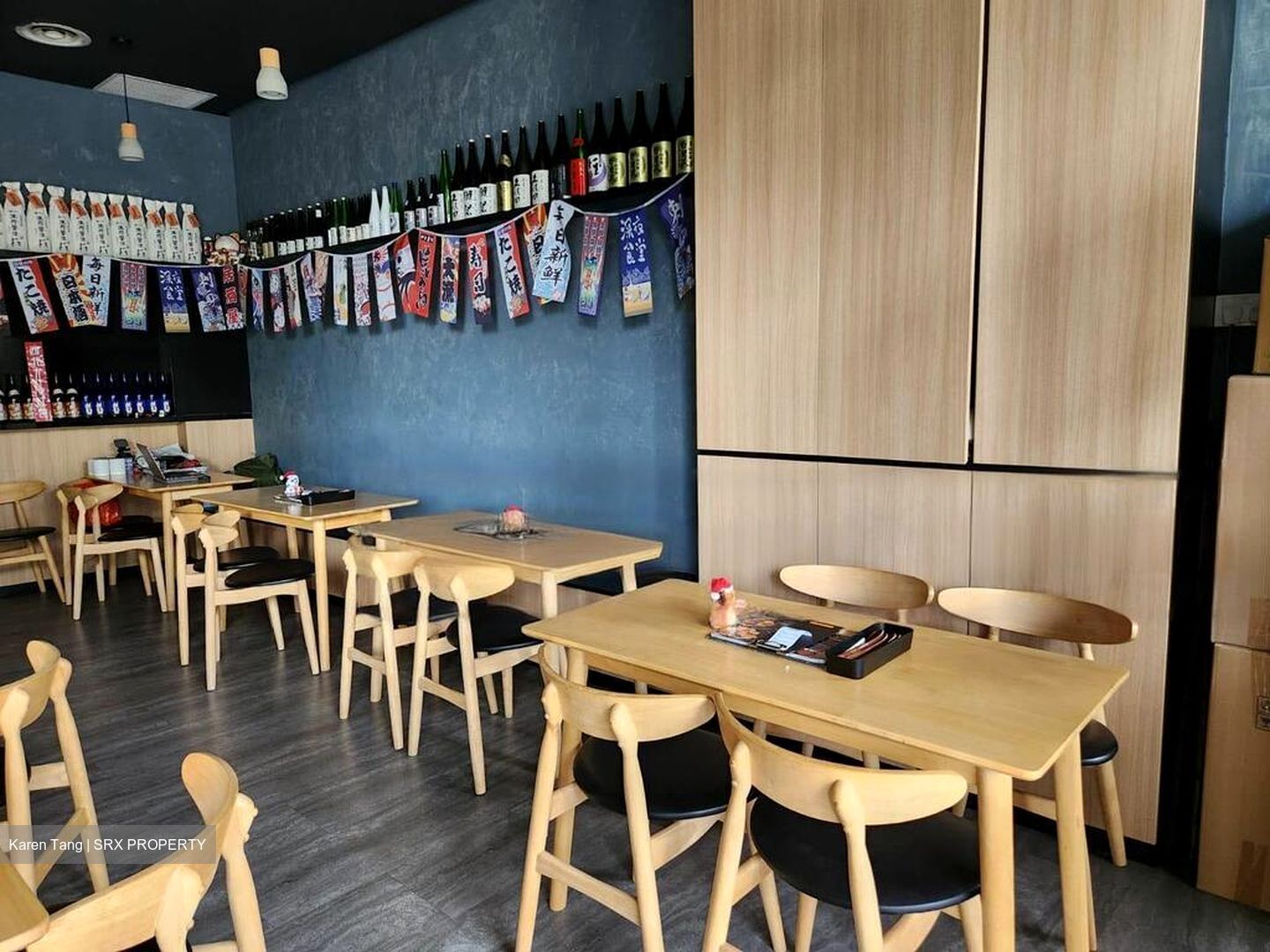 The Venue Shoppes (D13), Retail #529939731